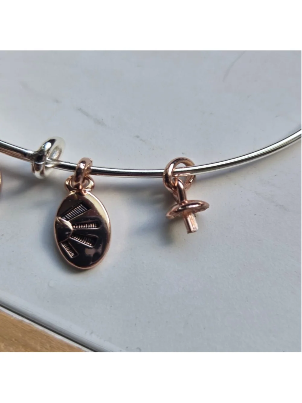Women's Unbranded Silver Rose Gold Charm Bracelet One Size